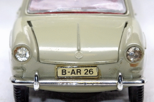 VOLKSWAGEN 1600 VARIANT (TYPE 3) 3
