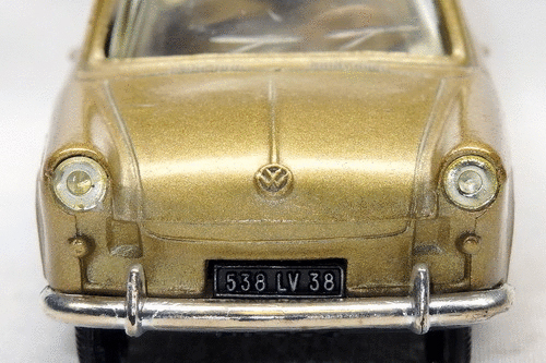 VOLKSWAGEN 1500 (TYPE 3) 5
