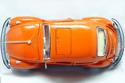 VOLKSWAGEN BEETLE 1302 7