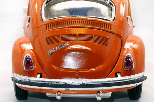 VOLKSWAGEN BEETLE 1302 6
