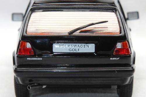 VOLKSWAGEN GOLF II GTi 4
