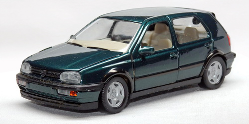 VOLKSWAGEN GOLF III VR8 1