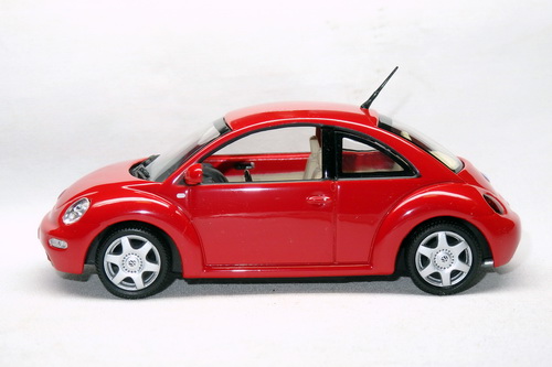 VOLKSWAGEN NEW BEETLE