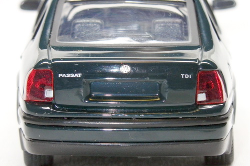 VOLKSWAGEN PASSAT (B5) 2