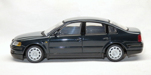 VOLKSWAGEN PASSAT (B5)