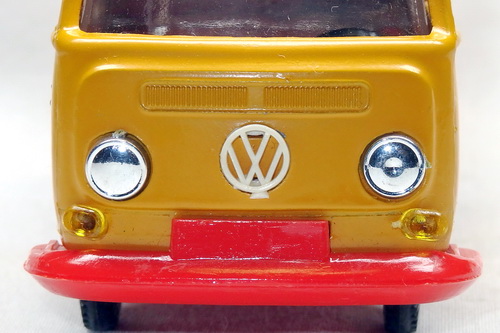 VOLKSWAGEN T2 (TYPE 2) VAN POST 1