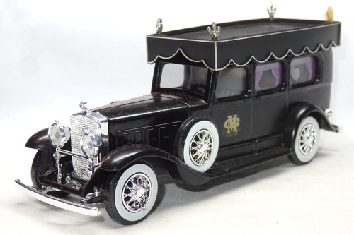 GM CADILLAC HEARSE 1