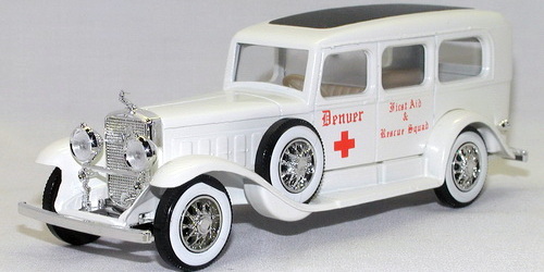 GM CADILLAC V16 AMBULANCE 1