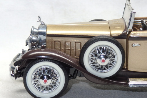 GM CADILLAC V16 CABRIOLET 3