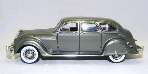 CHRYSLER AIRFLOW TOURING SEDAN