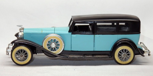 DUESENBERG J SEDAN