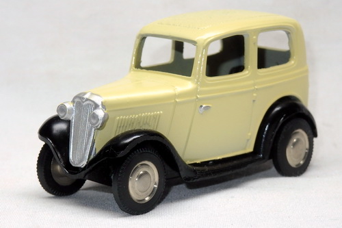 DATSUN (NISSAN) TYPE 14 1