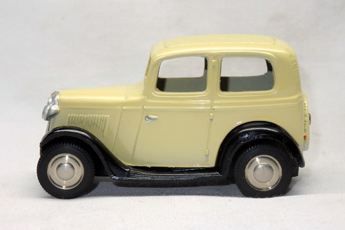 DATSUN (NISSAN) TYPE 14 2