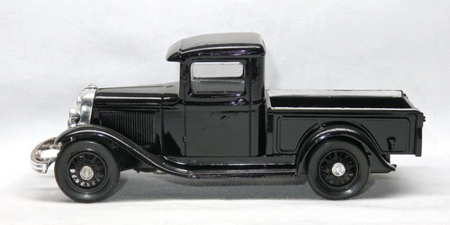 FORD V8 PICKUP 2