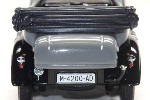 MERCEDES-BENZ G4 (W31) 2