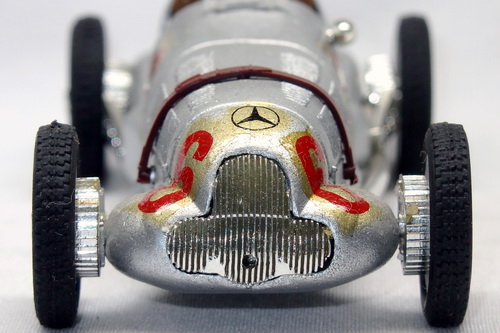 MERCEDES-BENZ W125 1