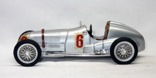 MERCEDES-BENZ W125