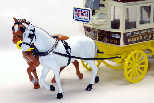 LONDON OMNIBUS HORSE DRAWN CARRIAGES 1