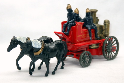 HORSE DRAWN FIRE PUMPER 1