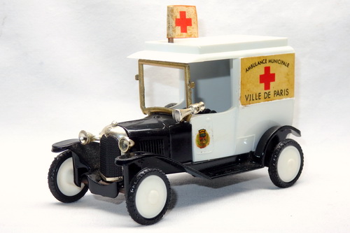 CITROEN B2 AMBULANCE 1