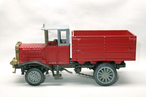 HENSCHEL TRUCK 2